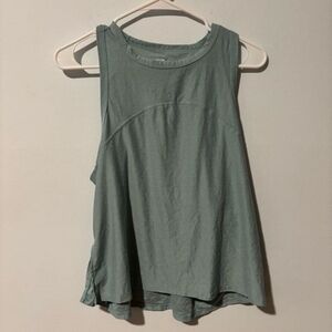 Old Navy Light Green Active Cloud 94 Soft Go-Dry Tank Top Size M